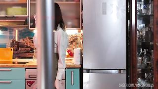 Threesome Anal with Milf Mia Capri and stepdoghter Margo von Teese