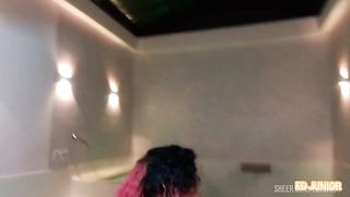 BALADINHA COM UMA NOVINHA COM MUITO SEXO SEM CAMISINHA