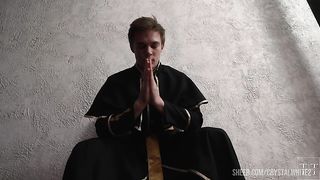 All nuns must confess to the priest