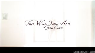 Jana Cova Gets Her Fingers Wet In Her Pussy Up Her Clit To Cum