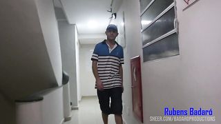 Deixei a porta aberta e meu cunhado entrou e fodeu meu cu (VIDEO NOVO)