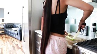 Fucking My Girlfriend While She Was Cooking