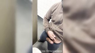 Uma rapdidinha com professor da faculdade, soquei no rabo dele e gozei dentro