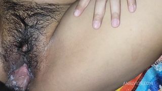 Follandome a mi hermanastra por apuesta de partido de futbol!! Me paga con su cono peludo y mojado!!