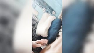 EMPREGADINHA DO TIUZAO ESSA GOSTOSA SEMPRE QUER O COROA TODOS OS DIAS DEPOIS DO TRABALHO ELA CHAMA SEU PATRAO PARA BRINCAR NO QUARTINHO DELA