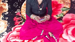 4K On the night of Diwali, the neighboring sister-in-law was caught in the talk and tore the hole in the ass.