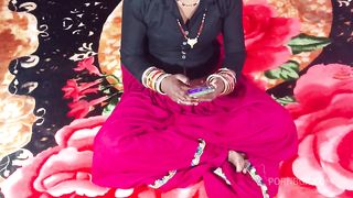 4K On the night of Diwali, the neighboring sister-in-law was caught in the talk and tore the hole in the ass.