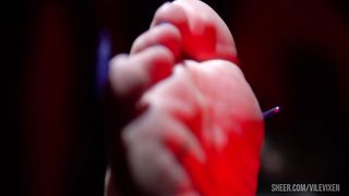 Vile's SHOCKING First Time Being Fully Bound