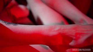 Vile's SHOCKING First Time Being Fully Bound