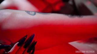 Vile's SHOCKING First Time Being Fully Bound