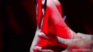 Vile's SHOCKING First Time Being Fully Bound