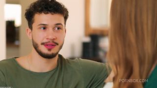 SKYLAR SNOW MAKES COCKS GROW