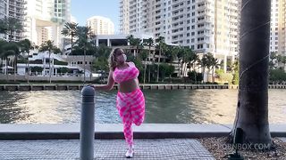 RACE ME TO THE BEDROOM