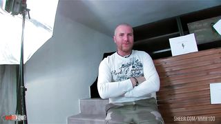 2 crazy fuckers for the ass of the pretty little French girl Lena Luminescente