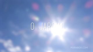 The new neighbor who arrived at the condominium is very hot and I have to give him my pussy.