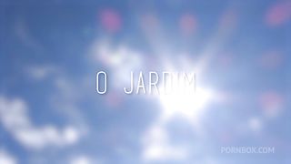 The new neighbor who arrived at the condominium is very hot and I have to give him my pussy.