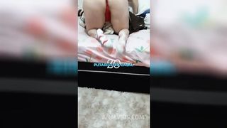 Minha esposa fez boquete bem gostoso.