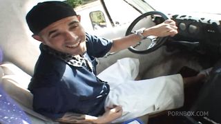 BEAU MARIE BANGS HER MOUTH WITH ICE CREAM BEFORE SEX