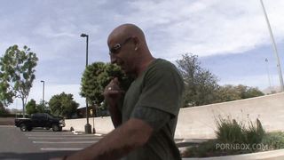 LAURIE VARGAS DRINKS SPERM OUT OF HIS THICK DICK AFTER SHE CUMS ON IT!