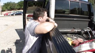 TIA CYRUS LETS HER STUD SHAVE HER PUSSY BEFORE THEY BONE