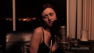 KARLIE MONTANA AND ZOEY HOLLOWAY SHOW YOU HOW THEY MAKE LESBIAN LOVE