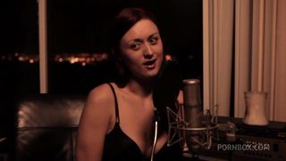 KARLIE MONTANA AND ZOEY HOLLOWAY SHOW YOU HOW THEY MAKE LESBIAN LOVE