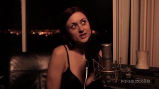 KARLIE MONTANA AND ZOEY HOLLOWAY SHOW YOU HOW THEY MAKE LESBIAN LOVE