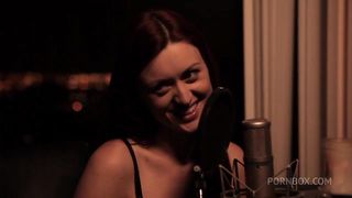 ANNABELLE LEE, KARLIE MONTANA AND SAMANTHA RYAN HAVE AN OUTDOOR LESBIAN TRIO