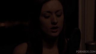 GEORGIA JONES AND SHYLA JENNINGS HAVE HOT LESBIAN SEX ON THE COUCH