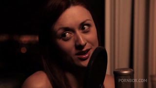 GEORGIA JONES AND SHYLA JENNINGS HAVE HOT LESBIAN SEX ON THE COUCH