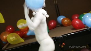 CLOWN TIA ROSE PLAYING WITH BALLOONS - AEN EXTREME AMATEUR COLLECTION